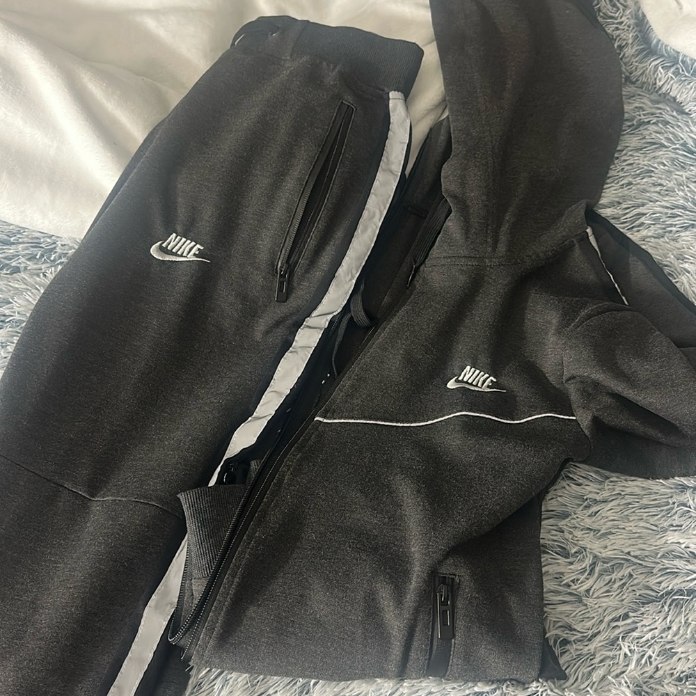 Nike Tech Tracksuit